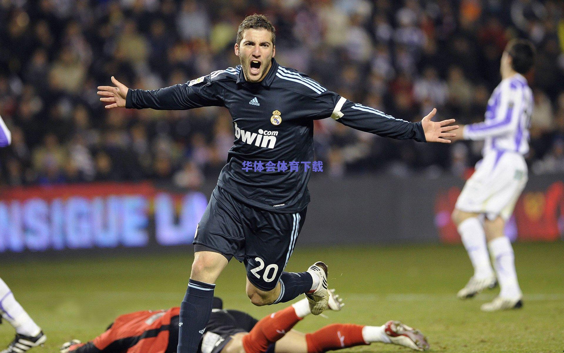 hth-新星闪耀！恩德里克法甲首秀献助攻 加盟里昂两场独造两球展露锋芒